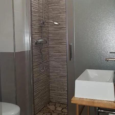Borgo Sofia 3*